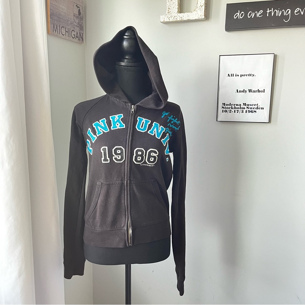 Victoria secret PINK hoodie from 2008 size medium see measurements in photos